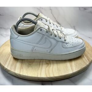 Nike Air Force 1 Low Triple White Shoes 314192-117 Youth Size 7Y Women's 8.5
